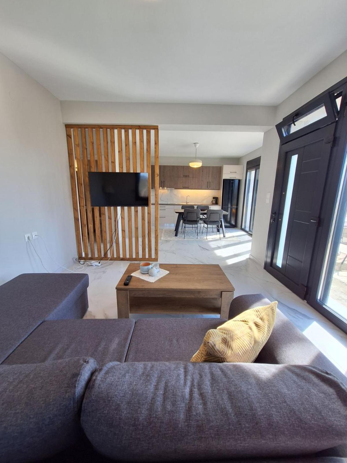 P&M Apartment อิโออันนินา ภายนอก รูปภาพ