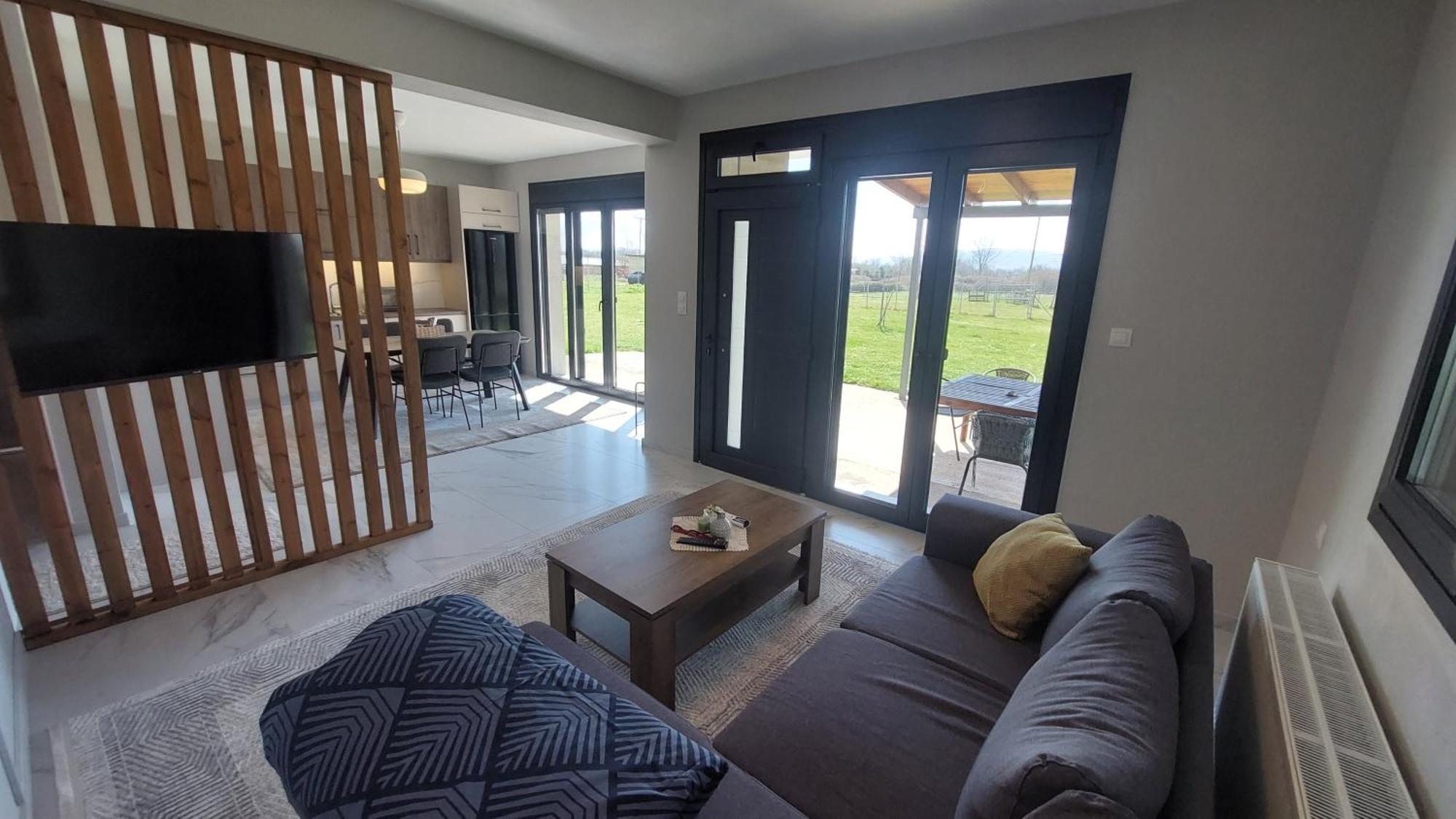 P&M Apartment อิโออันนินา ภายนอก รูปภาพ