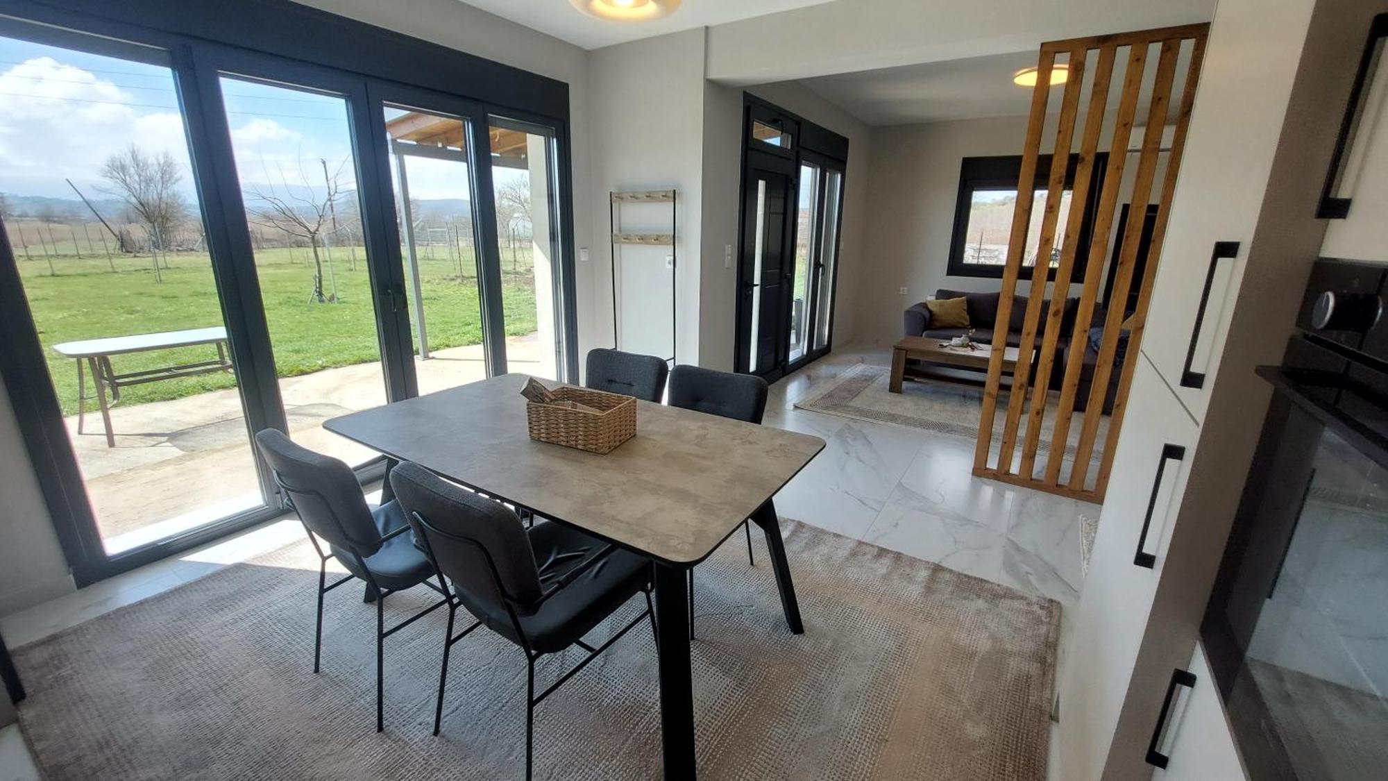 P&M Apartment อิโออันนินา ภายนอก รูปภาพ